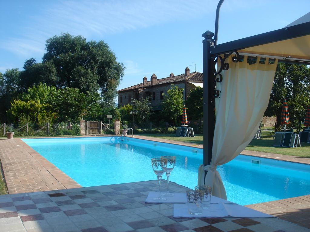 Casale Baldelli Apartments Кастильоне-дель-Лаго Экстерьер фото